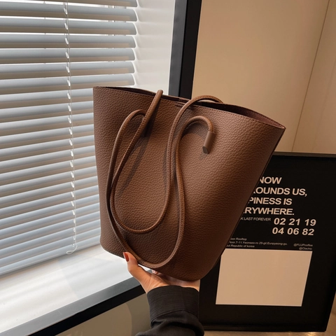 Borsa a Spalla Tote in Pelle PU Grande Capacità Vintage Trama Litchi per Donna Pendolare Borsa a Secchiello Minimalista