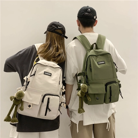 Zaino per Laptop in Nylon Stile Harajuku per Studenti Multi-Tasca Impermeabile Borsa da Scuola Casual Con Ciondolo
