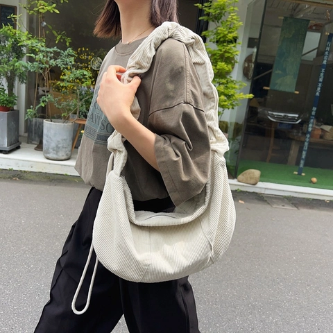 Women's Corduroy Large Capacity Shoulder Bag Vintage Hobo Bag Casual Crossbody Crescent Tote Bag For Daily Commuting