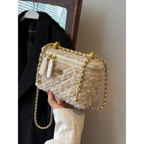 Women Tweed Rhombic Chain Shoulder Bag Vintage Camellia Metal Decor Small Square Crossbody Bag Fashion Elegant Mini Bag
