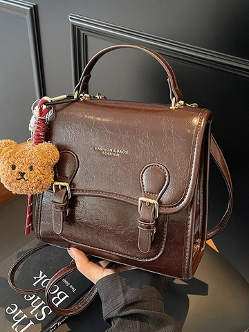 Bolso Cuadrado Pequeño de Cuero PU Vintage Para Mujer Color de Contraste Bolso de Mano Bolso Bandolera Mochila Con Colgante de Oso