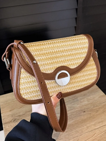 Französischer Stil Vintage Gewebte PU Leder Umhängetasche Für Damen Mode Satteltasche Schultertasche Mit Verstellbarem Riemen Metallschnalle