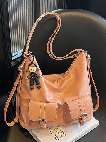 Sac Fourre-tout Retro en Cuir PU pour Femmes Multi Poches Grande Capacité Sac à Bandoulière Sac à Dos Multi Voies Avec Pendentif