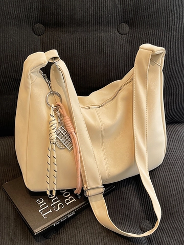 Borsa Tote in Pelle PU Donna Grande Capacità Minimalista Hobo Borsa a Spalla Con Tracolla Regolabile E Ciondolo Casual Borsa a Tracolla
