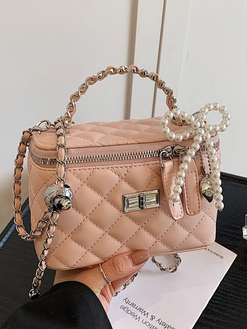 Sac Boîte Matelassé pour Femmes en Cuir PU Élégant Vanity Case Sac Bandoulière Avec Nœud en Perles Pendentif Cœur Chaîne en Métal
