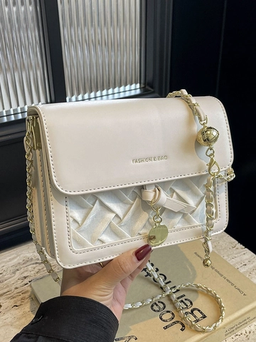 Women's Luxury Woven Contrast Color Small Square Bag PU Leather Chain Crossbody Shoulder Bag With Metal Ball Decoration