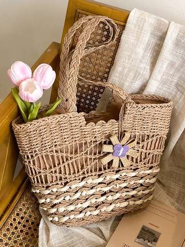 Summer Beach Straw Woven Tote Bag For Women Handmade Hollow Out Shoulder Bag With Flower Charm Bohemian Casual Basket Handbag