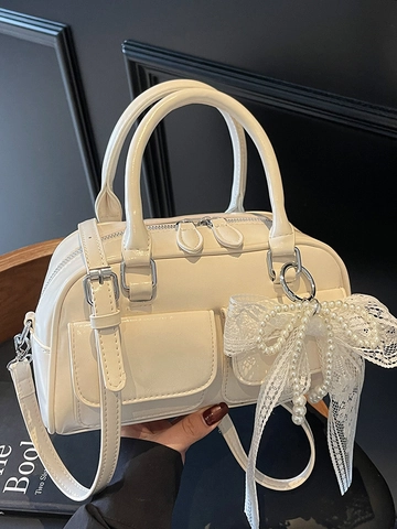 Bolso Boston de Cuero PU Brillante Estilo Coreano Mujer Bolso de Hombro Trendy Con Amuleto de Lazo de Encaje y Perla Artificial
