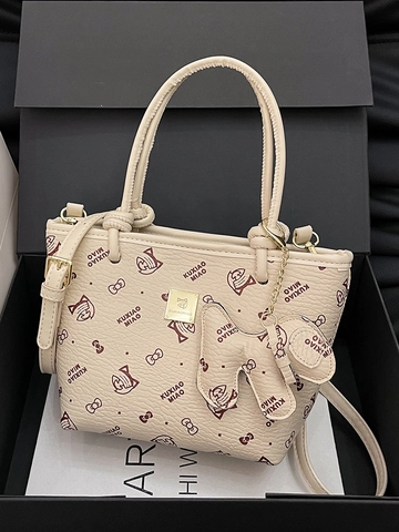 Mode Bedruckt PU Leder Beuteltasche Damen Trendy Katze Schleife Muster Handtasche Pendeln Schulter Umhängetasche Mit Anhänger