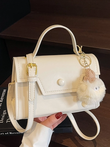 Minimalistische PU-Leder Kleine Quadratische Umhängetasche Für Damen Trendige Pendler-Handtasche Mit Süßem Plüschanhänger Einfarbig