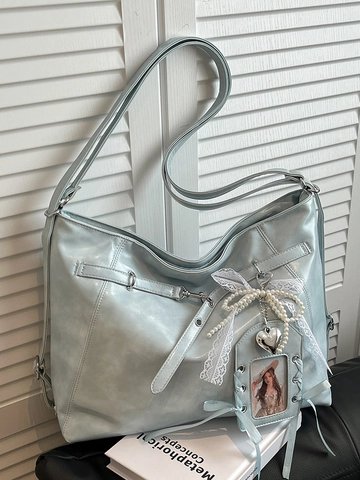 Sac Fourre-tout Femme en Cuir PU Grande Capacité Rétro Coréen Sac à Bandoulière Avec Nœud en Dentelle Perle Pendentif Cœur pour Navette