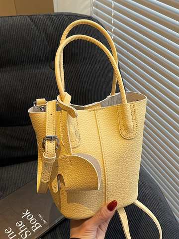 Bolso Cubo de Mujer Estilo Coreano Simple de Cuero PU con Patrón de Litchi Elegante Bolso de Hombro con Colgante de Elefante