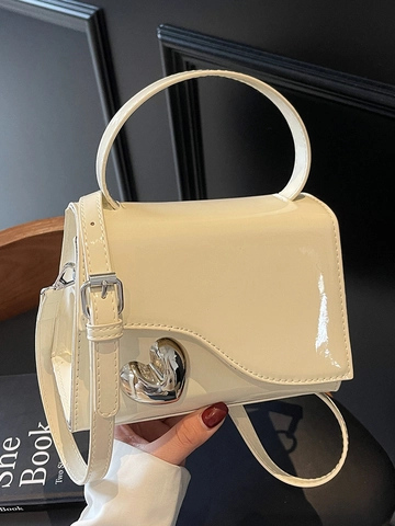 Damen Mode Lackleder Kleine Quadratische Handtasche Mit Silberner Herzschnalle Pendeln Umhängetasche PU Leder Griff Tasche