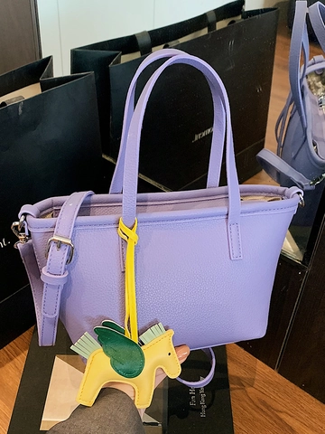 Women Minimalist PU Leather Bucket Bag Pebble Grain Crossbody Bag With Decorative Pegasus Charm Elegant Daily Commute Handbag