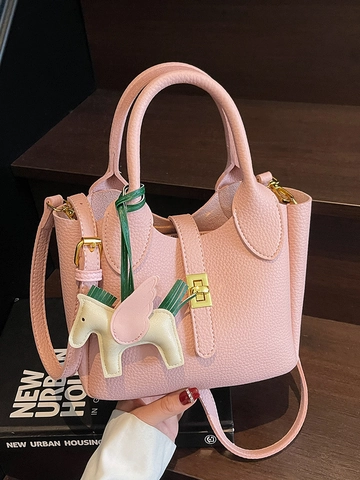 Bolso de Cubo Coreano de Cuero PU con Textura de Litchi Bolso de Mano Minimalista con Colgante de Pegaso Bandolera Mujer