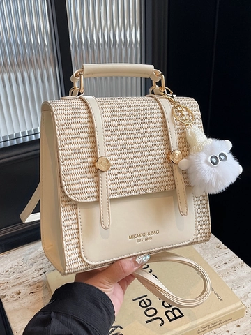 Koreanischer Stil Gewebtes PU Leder Kleine Quadratische Tasche Für Damen Vielseitiger Mode Rucksack Mit Plüsch Anhänger Handtasche