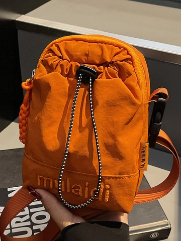 Damen Leichte Nylon Mini Schultertasche Japanischer Stil Kordelzug Umhängetasche Handytasche Sportlich Lässige Urban Beuteltasche