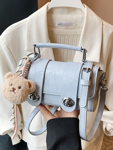 Damen Krokodil Geprägt PU Leder Umhängetasche Urban Minimalistisch Quadratisch Crossbody Tasche Mit Bär Anhänger Handtasche
