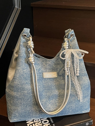 Bolso Tote de Mezclilla de Gran Capacidad para Mujer Con Lazo de Encaje Colgante de Perla Artificial Moda Bolso de Hombro Chic Diario