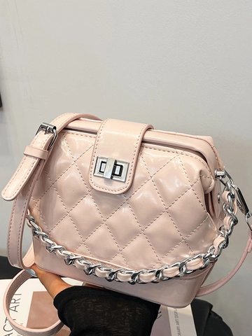 Sac à Épaule Matelassé pour Femmes en Cuir PU Motif de Losange Sac à Bandoulière Avec Chaîne en Métal et Joli Pendentif en Peluche