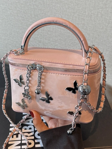 Vlinderdecoratie Box Tas Voor Dames Metalen Handvat Gevlochten Ketting Schouderriem Kleine PU Leren Handtas Voor Dagelijks Feest