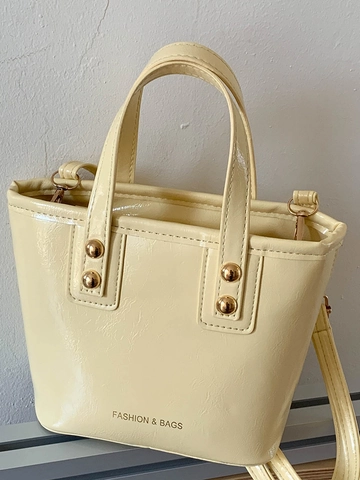 Bolso de Cubo Retro para Mujer Minimalista en Cuero PU Bolso de Hombro Con Remaches Dorados Moda Bolso Bandolera Color Sólido