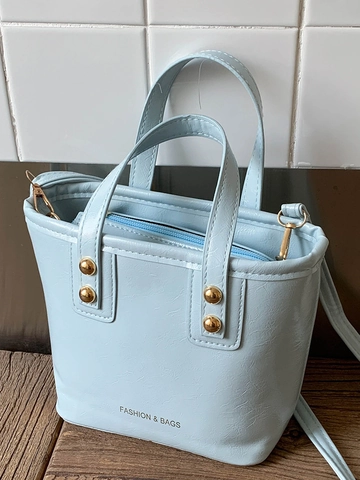 Bolso de Cubo Retro para Mujer Minimalista en Cuero PU Bolso de Hombro Con Remaches Dorados Moda Bolso Bandolera Color Sólido