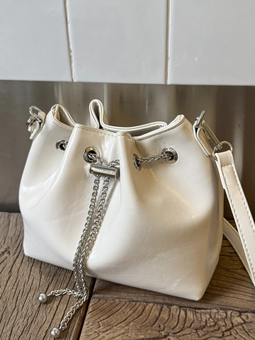 Bolso de Cubo de Cuero PU Brillante para Mujer Moda Cadena Plateada Cordón Bolso de Hombro Versátil Bolso Cruzado Diario