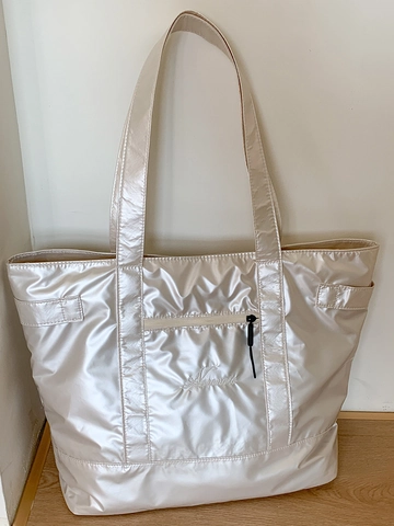 Korean Style Women Large Capacity Gym Bag Metallic Waterproof Tote Bag Fashion Sports Shoulder Bag Casual Travel Handbag