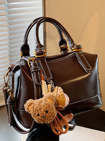 Borsa Boston da Donna in Pelle PU Vintage Borsa a Mano con Cuciture a Contrasto Borsa a Tracolla Niche con Ciondolo in Peluche
