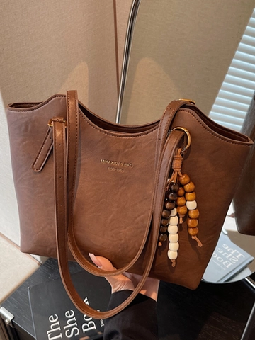 Women Large Capacity PU Leather Tote Bag Fashion Retro Shoulder Underarm Bag With Wood Bead Pendant Daily Commuter Handbag