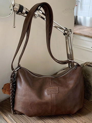 Borsa a Spalla Hobo da Donna Grande Capacità in Pelle PU Vintage Borsa a Tracolla Con Ciondolo Orsetto di Peluche Staccabile