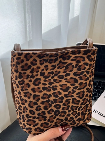 Borsa a Tracolla a Secchiello in Camoscio Vintage per Donna Stampa Leopardata Borsa a Tracolla Smerigliata Borsa da Pendolare Minimalista Grande Capacità