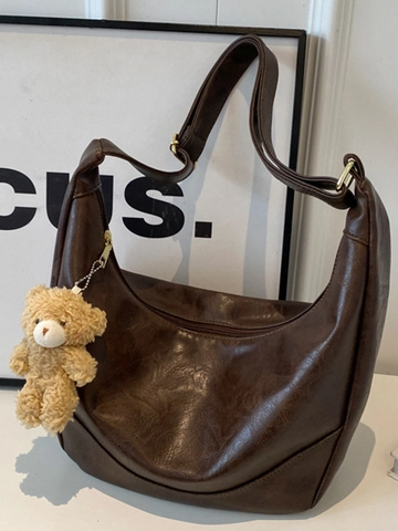 Borsa Hobo in Pelle PU da Donna Grande Capacità Vintage Mezza Luna Borsa a Tracolla Con Ciondolo Orsetto di Peluche Borsa Sottoascellare
