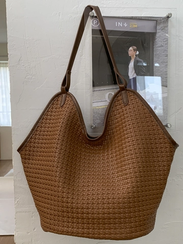 Nischen Gewebte Große Kapazität Hobo Umhängetasche Für Damen Herbst 2025 Minimalistisch Retro PU Leder Tote Bag Pendeln Unterarm Tasche