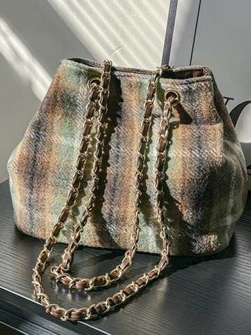 Retro Plaid Woolen Bucket Bag For Women Large Capacity Chain Strap Commuter Shoulder Bag 2025 Autumn Fashion Handbag