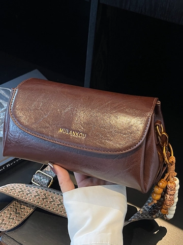 Women Vintage PU Leather Shoulder Bag Retro Square Pillow Crossbody Bag With Beaded Pendant Wide Strap Casual Fashion Satchel