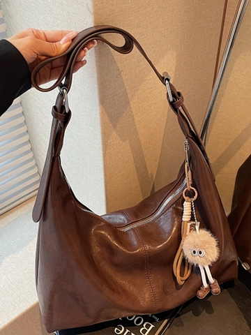 Borsa Tote Grande Capacità in Morbida Pelle PU Vintage da Donna Borsa a Spalla Casual Pendolare Autunno Con Ciondolo