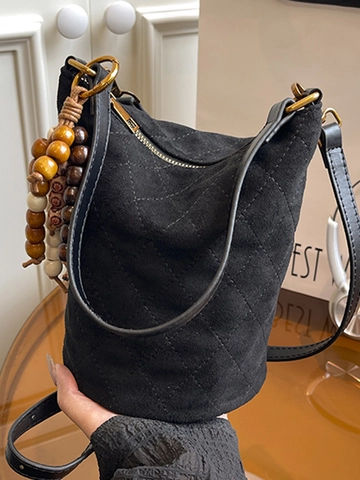 Women Fashion Quilted Fleece Suede Fabric Bucket Bag Large Capacity Retro Shoulder Crossbody Bag With Wooden Bead Pendant