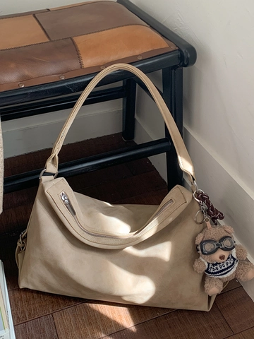Minimalistische PU Leder Große Kapazität Hobo Schultertasche Für Damen Urban Lazy Style Tote Bag Mit Bären-Anhänger
