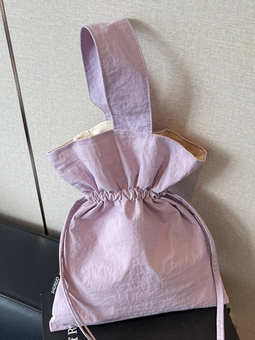 Bolso de Mano Plisado con Cordón para Mujer Nailon Gran Capacidad Color Sólido Simple Casual Tote Bolso de Hombro Ligero Moderno