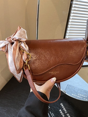 Retro PU Leder Satteltasche Für Damen Mode Breiter Riemen Umhängetasche Mit Bedrucktem Schal Herz Muster Crossbody Tasche