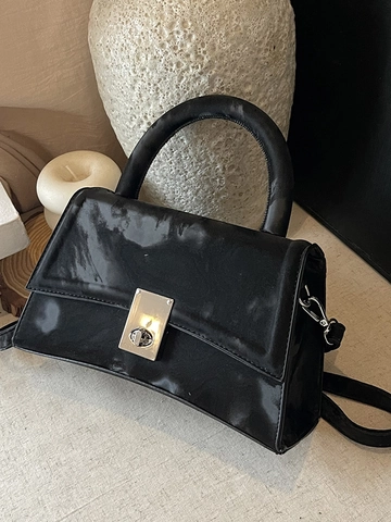 Women Vintage PU Leather Shoulder Bag Fashion Hourglass Handbag With Silver Lock Clasp Adjustable Strap Crossbody Bag For Daily