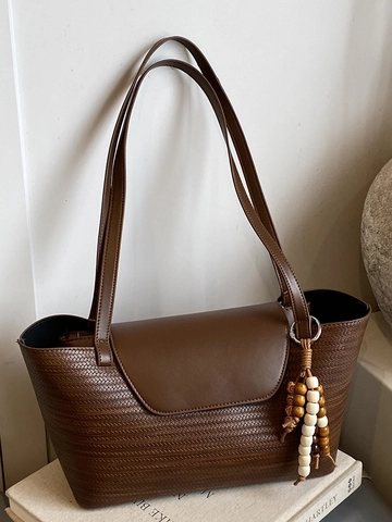 Women Vintage PU Leather Woven Underarm Bag Minimalist Solid Color Shoulder Bag Chic Beaded Pendant Tote Handbag For Daily Match