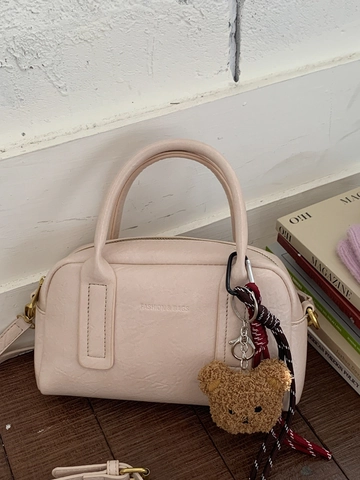 Sac à Main Boston en Cuir PU Vintage pour Femmes Sac à Bandoulière Rétro avec Charme d'Ours Sac à Main Mode Quotidien