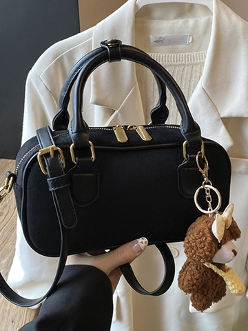 Borsa Boston in Camoscio Vintage per Donna Borsa a Tracolla Minimalista Con Simpatico Ciondolo Orsetto di Peluche Hardware in Metallo Dorato