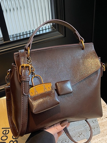 Borsa a Tracolla da Donna in Pelle PU Vintage Borsa a Tracolla Minimalista Con Patta e Mini Ciondolo Borsa a Mano per il Lavoro