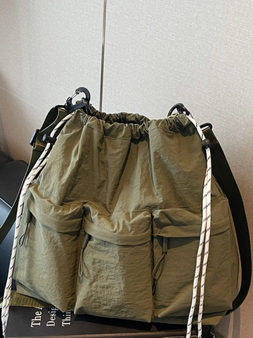 Große Kapazität Damen Nylon Umhängetasche Kordelzug Mehrere Taschen Lässig Kurier Crossbody Tasche Utility Tote Schultasche