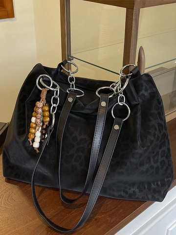 Large Capacity Leopard Print Tote Bag For Women Vintage PU Leather Shoulder Bag With Pendant Patchwork Fashion Handbag