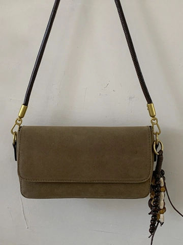 Minimalist Suede Underarm Bag For Women Retro Solid Color Shoulder Bag With Beaded Pendant Fashion Baguette Bag Evening Bag